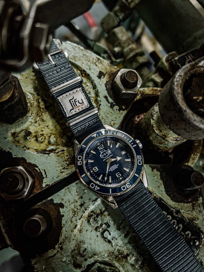 The SS-1 in Blue