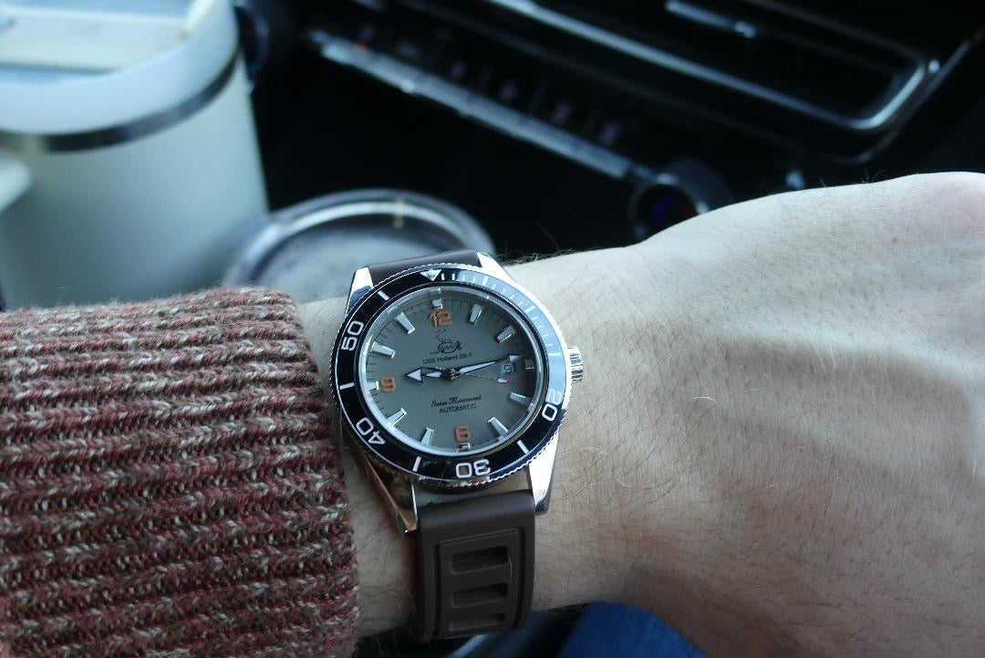 The Swiss SS-1 in Burlap Moss