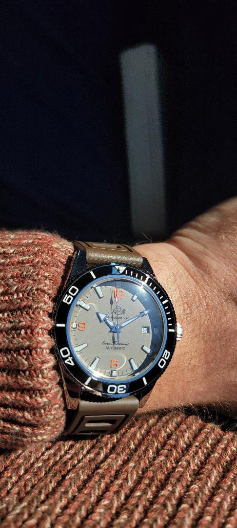 The Swiss SS-1 in Burlap Moss